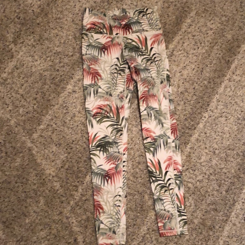 Mono b size small floral leggings